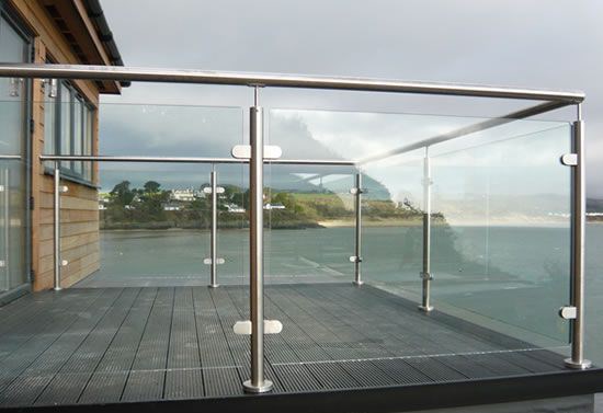 Media.Library.ImageAlternateTextFormat